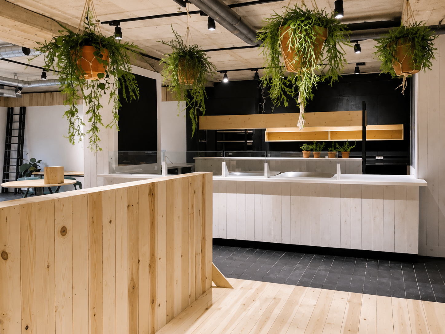 Conceptstore & Café industriel moderne — Bruxelles
